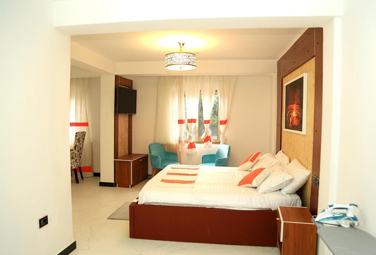 Abat Guest House แอดดิสอาบาบา ภายนอก รูปภาพ
