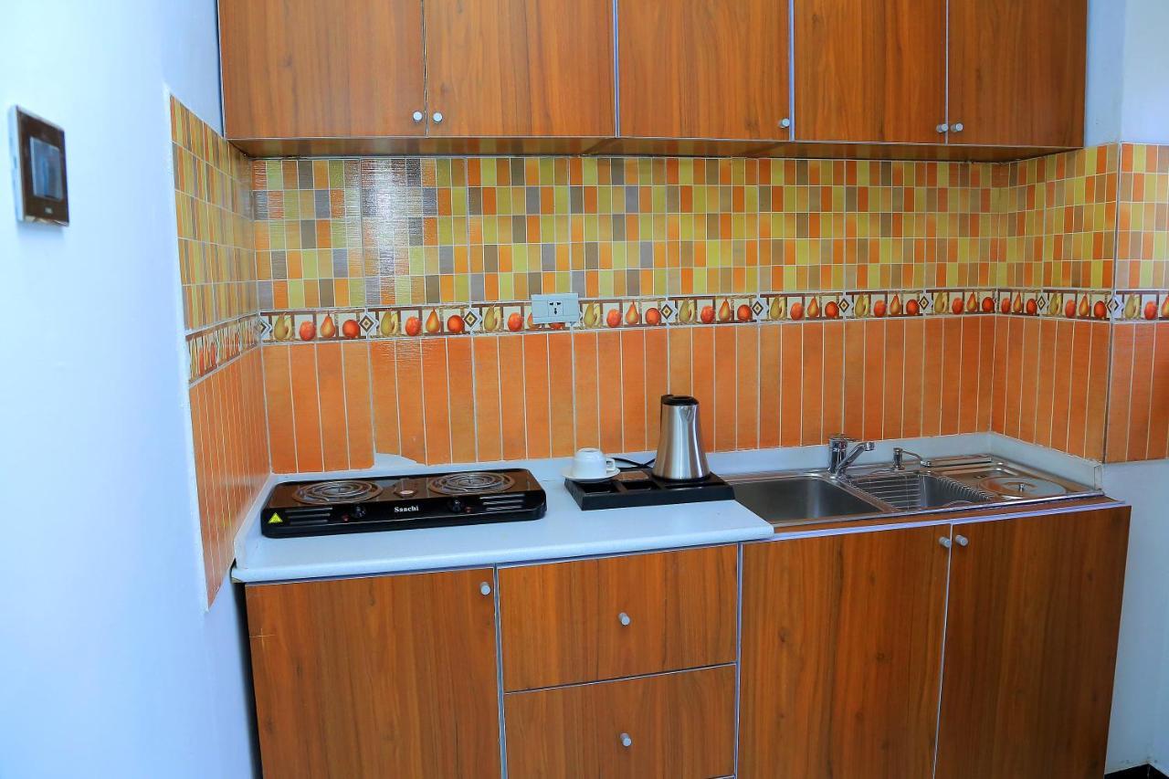 Abat Guest House แอดดิสอาบาบา ภายนอก รูปภาพ