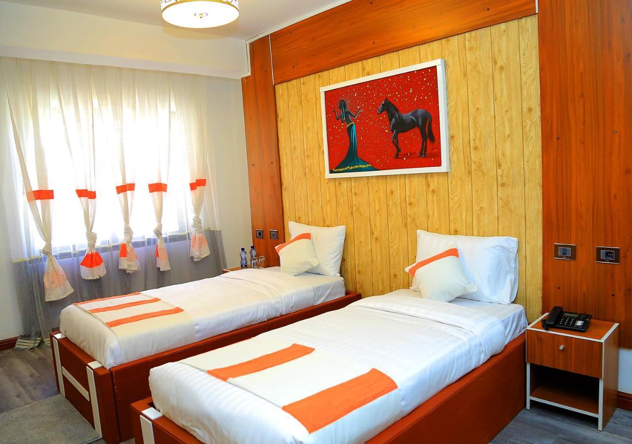 Abat Guest House แอดดิสอาบาบา ภายนอก รูปภาพ