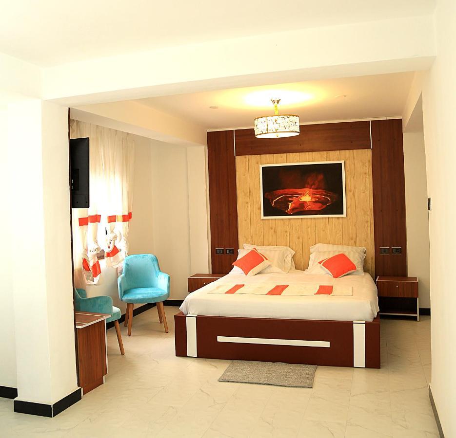 Abat Guest House แอดดิสอาบาบา ภายนอก รูปภาพ