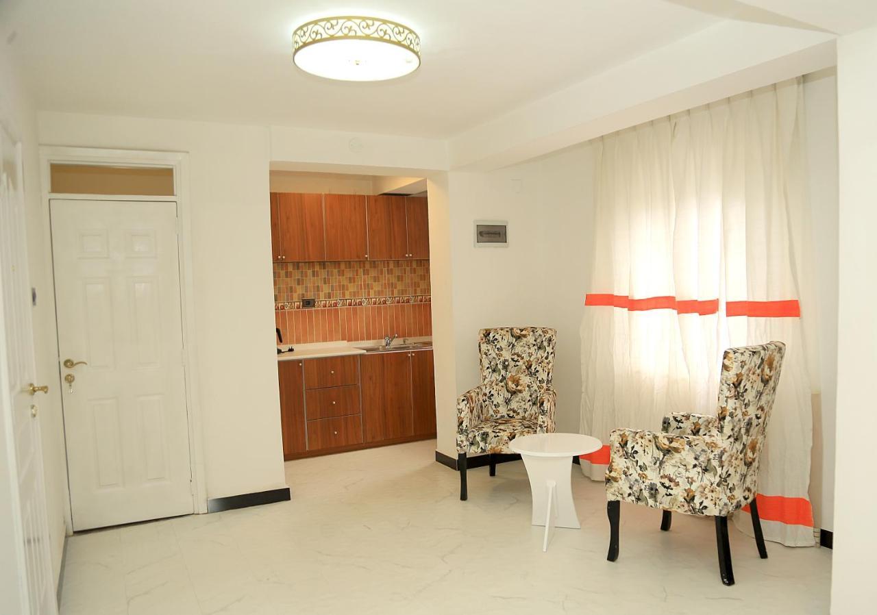 Abat Guest House แอดดิสอาบาบา ภายนอก รูปภาพ