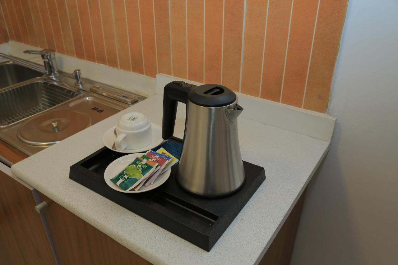 Abat Guest House แอดดิสอาบาบา ภายนอก รูปภาพ