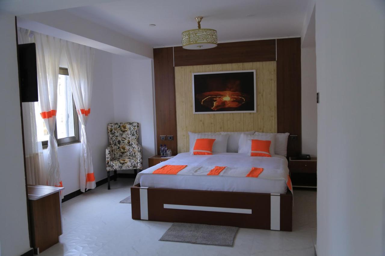 Abat Guest House แอดดิสอาบาบา ภายนอก รูปภาพ