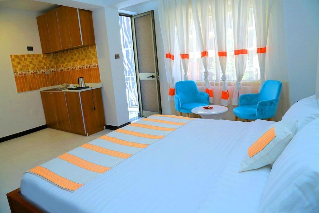 Abat Guest House แอดดิสอาบาบา ภายนอก รูปภาพ